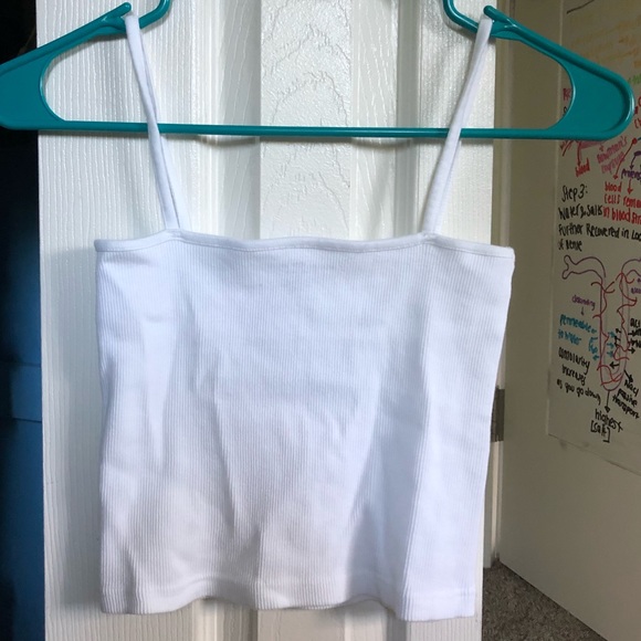 Brandy Melville Faye Tank - Picture 4 of 4